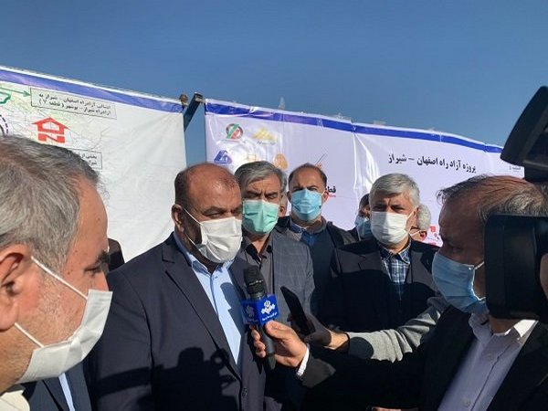 بازدید وزیر محترم راه و شهرسازی از قطعه 7 آزادراه شیراز – اصفهان