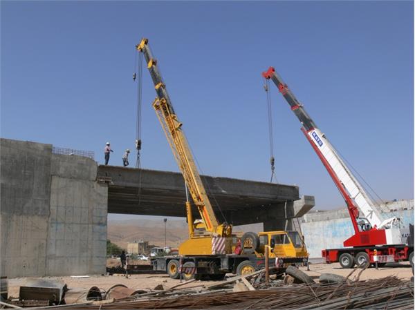 تقاطع غیر همسطح وحدت _ عدالت