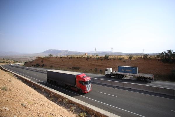 بزرگراه فسا - سروستان